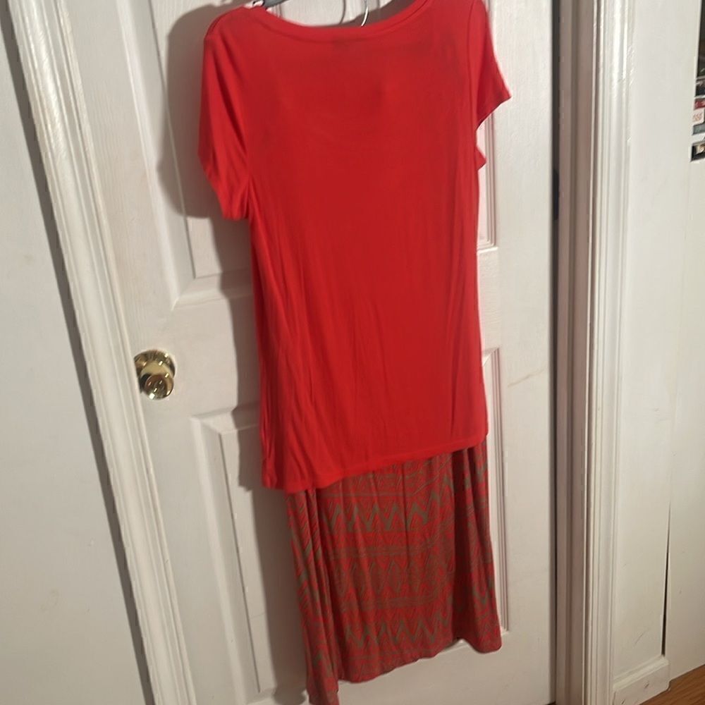 APT 9 2pc skirt set